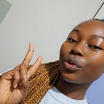 Babysitter in Garches: Sophie