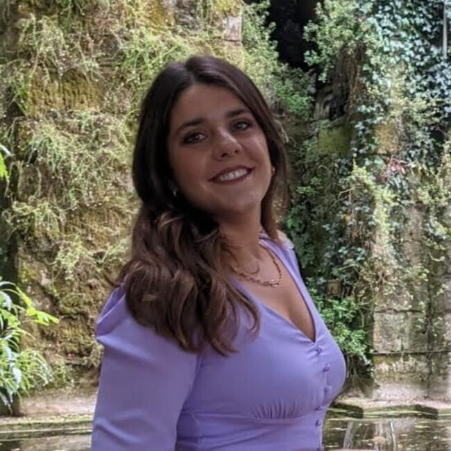 Trabalho de babysitting em Budens: Vera