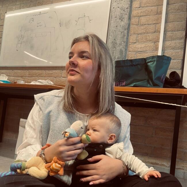 Babysitter in Kortrijk: Klara