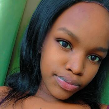 Babysitter in Johannesburg: Ayanda