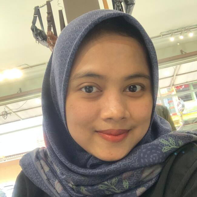Babysitting job in Garut (Kabupaten Garut): Winda