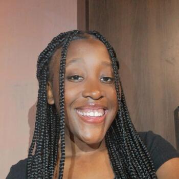 Babysitter Campinas: Elizia