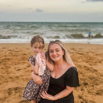 Babysitting job in Brisbane: babysitting job Nikki