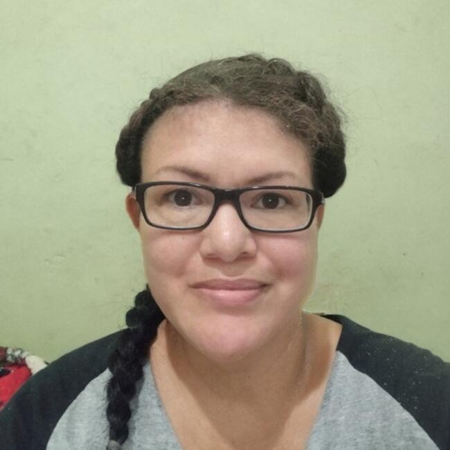 Babysitter in São Vicente: Débora