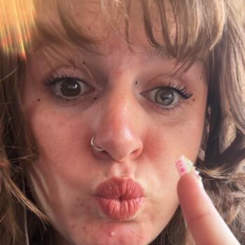 Babysitter in Marseille: Lilou