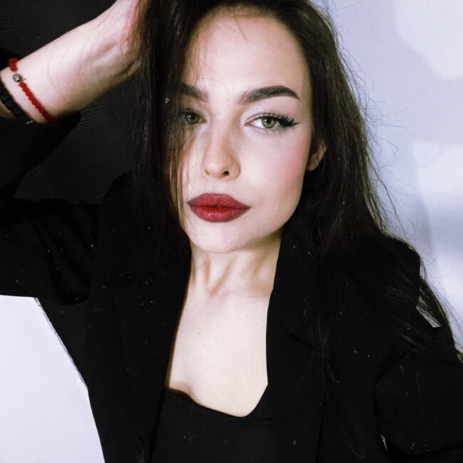 Bebisiterka u Niš: Nikolija