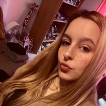 Babysitter in Tondela: Daniela