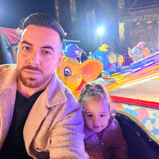 Δουλειά για babysitter στην περιοχή Ίλιον: Ανδρέας