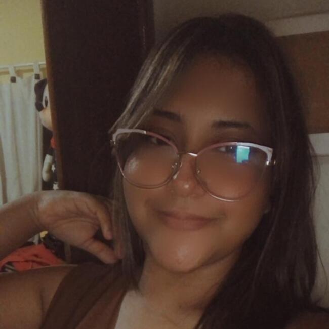 Babysitter in Aparecida de Goiânia: Andrielly