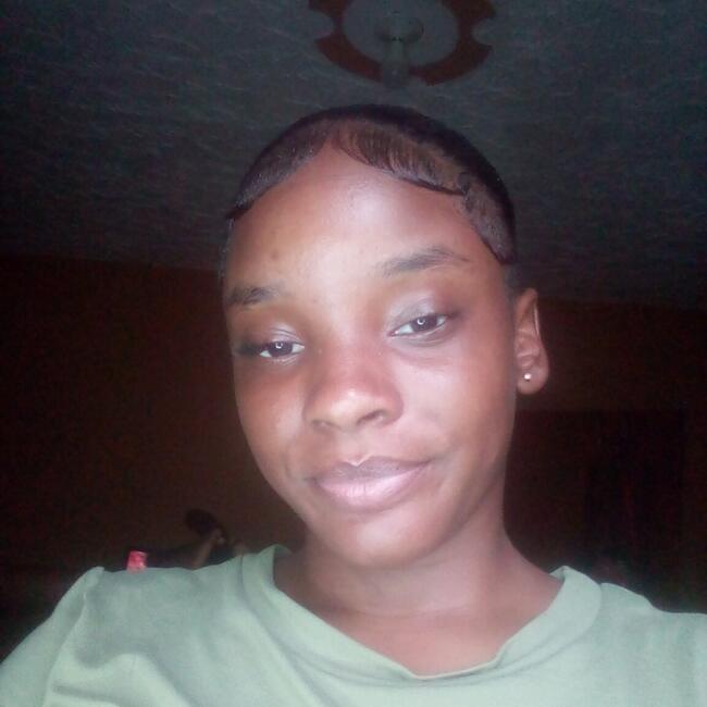 Babysitter in Dover Castle: Kelly