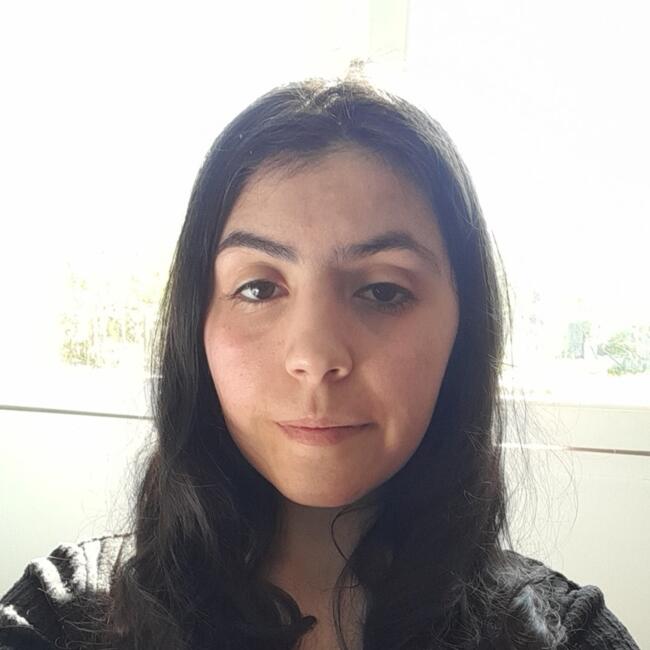 Babysitter in Fronton: Celina