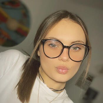 Nanny in Lunel: Clara