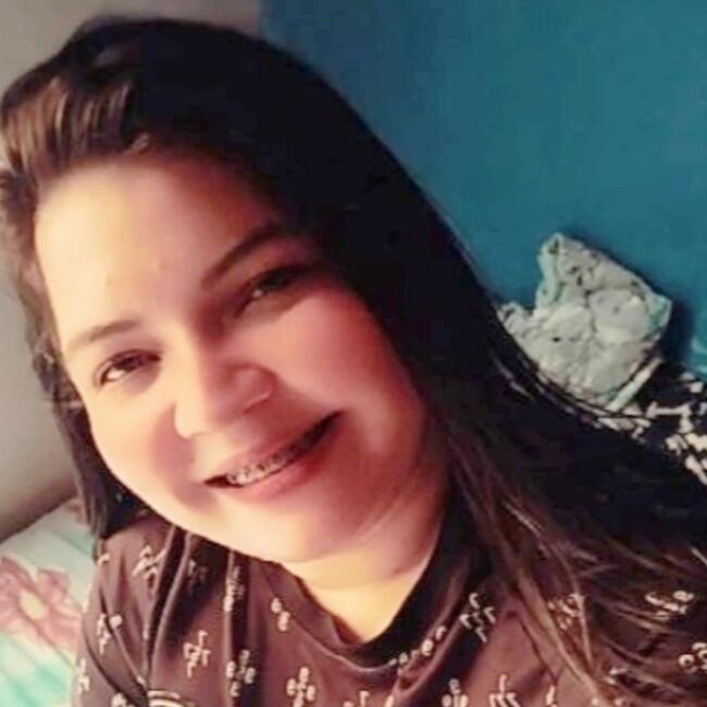 Babysitter in Parnaíba: Hellen