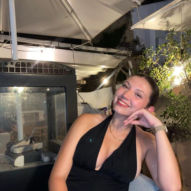 Babysitter in Tarragona: Laura