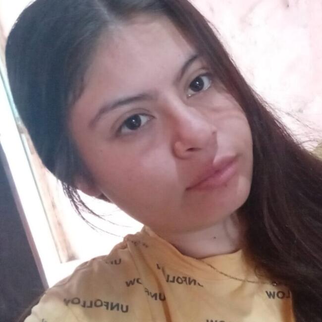 Babysitter in Almirante Brown: Antonela