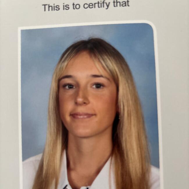 Babysitter in Newcastle: Hannah