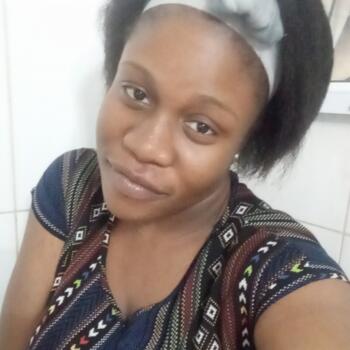 Nanny Soweto: Nobukhosi