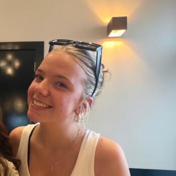 Babysitter in Ballarat: Ella