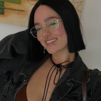 Babysitter in Joinville: Isabelly