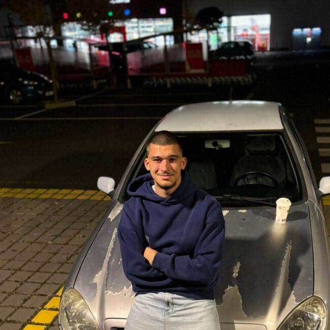 Babysitter in Sallèdes: Nathan