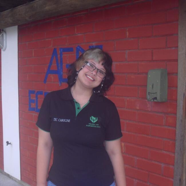 Babá em Rio do Sul: Caroline