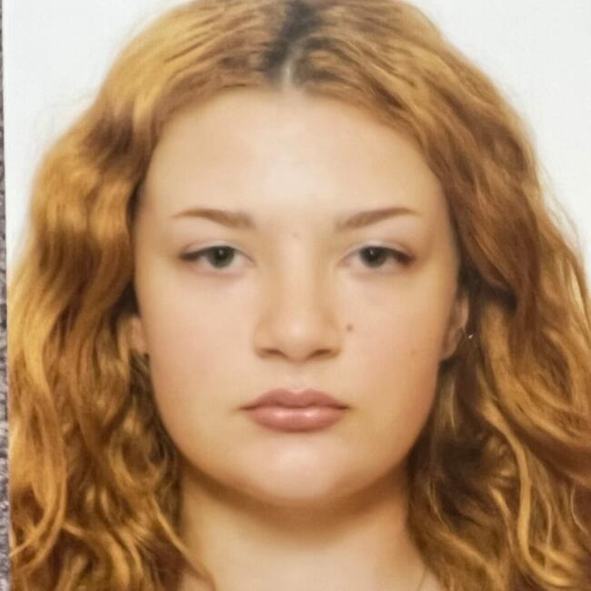 Bebisiterka u Beograd: Mia