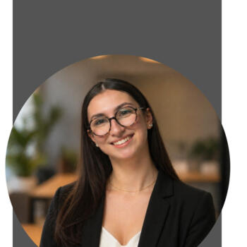 Baby-sitter Condé-sur-Noireau: Julia