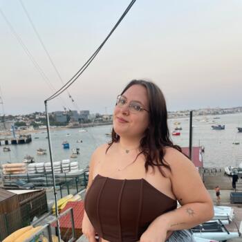 Babysitter in Porto Salvo: Monika