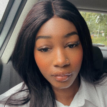 Tagesmutter Job in Bremen: Babysitter Job Bevelyn