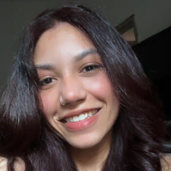 Babysitter Londrina: Danieli