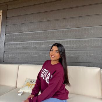 Babysitter in Indianapolis: Van