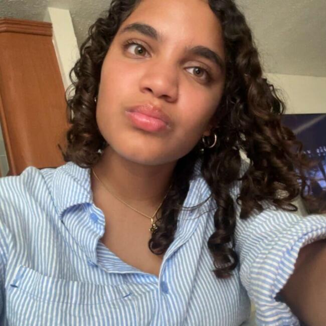 Babysitter in Ponce: María Camila