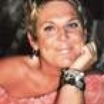 Babysitter Heerlen: Nicole habets-isenberg