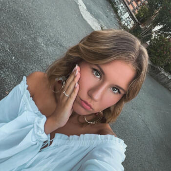 Babysitter in Parma: Alina