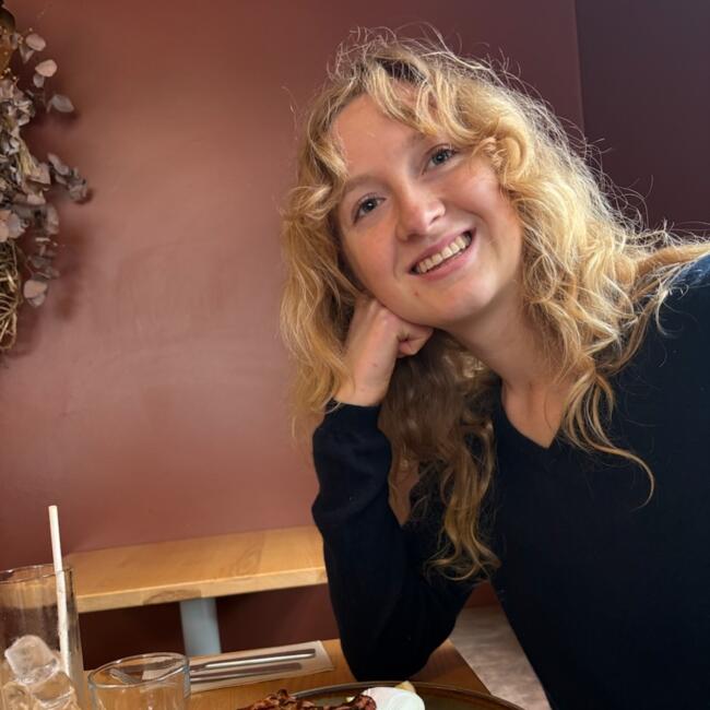 Babysitter in Wellington: Lili