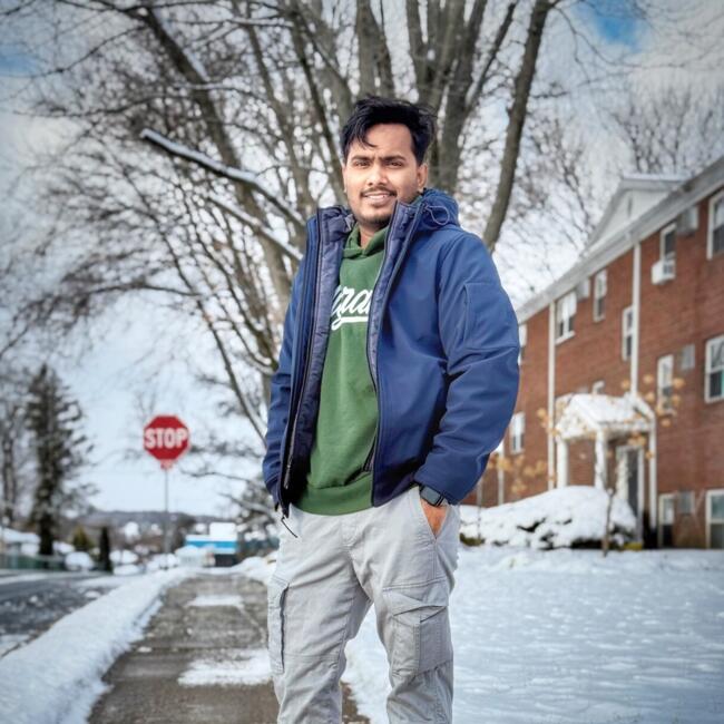 Babysitter in New York: MD MASUDUR