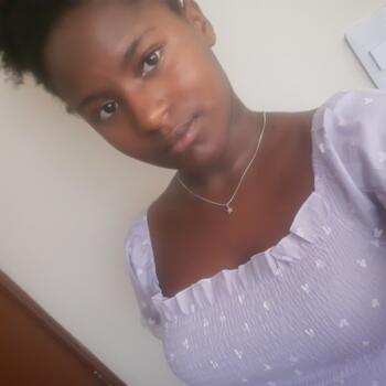 Babysitter in Pasto: Lina