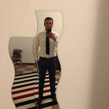 Lavoro per babysitter a Verona: lavoro per babysitter Luciano