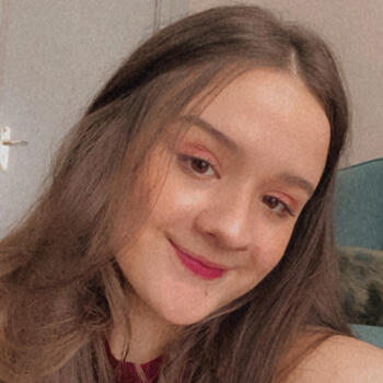 Babysitter in Paris: Rafaella