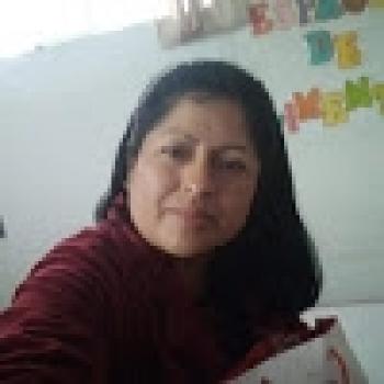 Niñera en Carabayllo: María