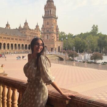 Niñera Almàssera: Claudia