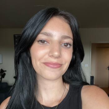 Babysitter in Avignon: Leorina