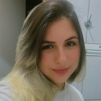 Emprego de babá em Fortaleza: Mariana