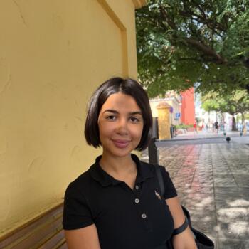 Canguro en Málaga: Ikrame