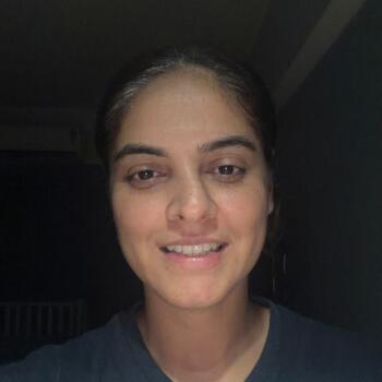 Babysitting job in Mumbai: babysitting job Deepika