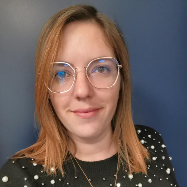 Babysitter in Ouzouer-sur-Loire: Sophie