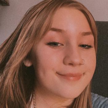 Baby-sitter in Brampton: Chloe