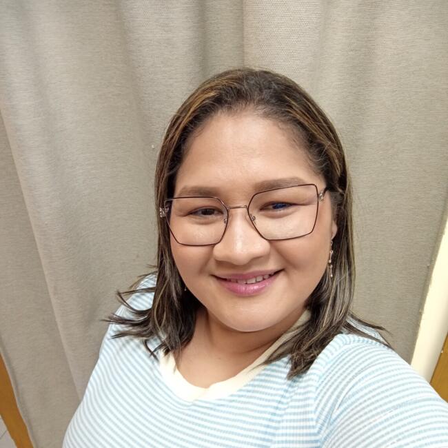 Babysitter in Amaraji: Erika