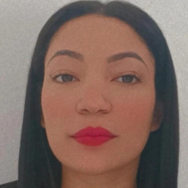 Childminder in Albufeira: Kelly