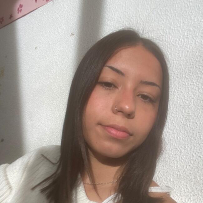 Babysitter in Lisbon: Kauany